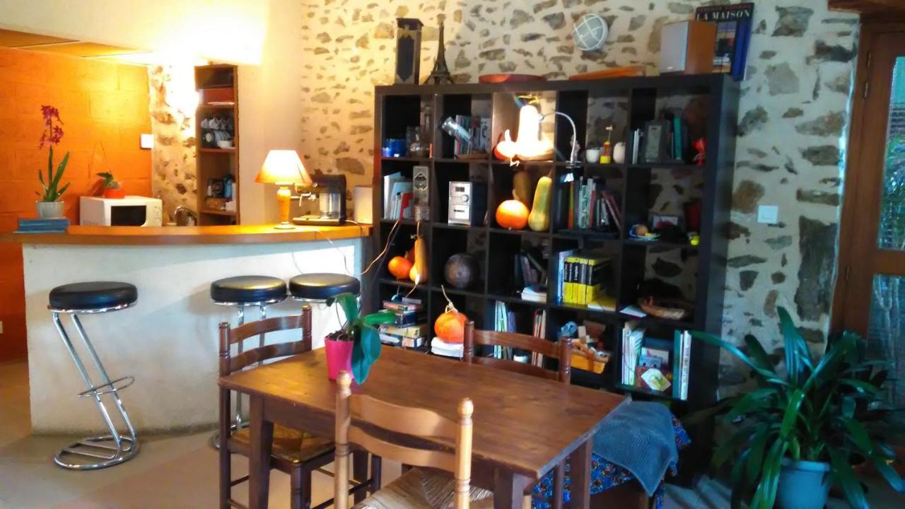 La Tribu De Lavaud Panzió Saint-Quentin-sur-Charente Kültér fotó