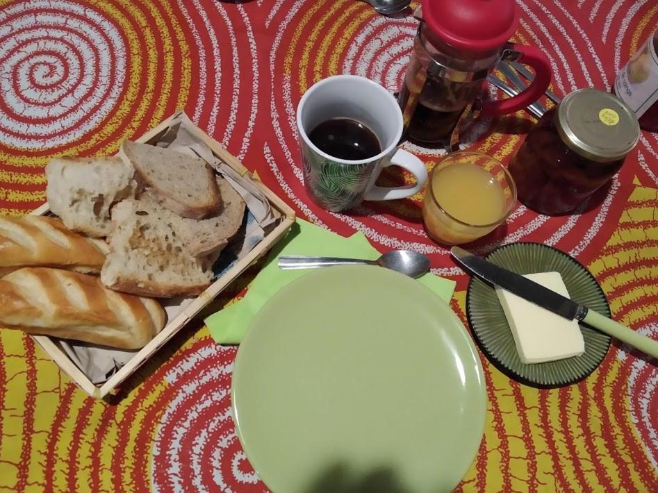 La Tribu De Lavaud Panzió Saint-Quentin-sur-Charente Kültér fotó