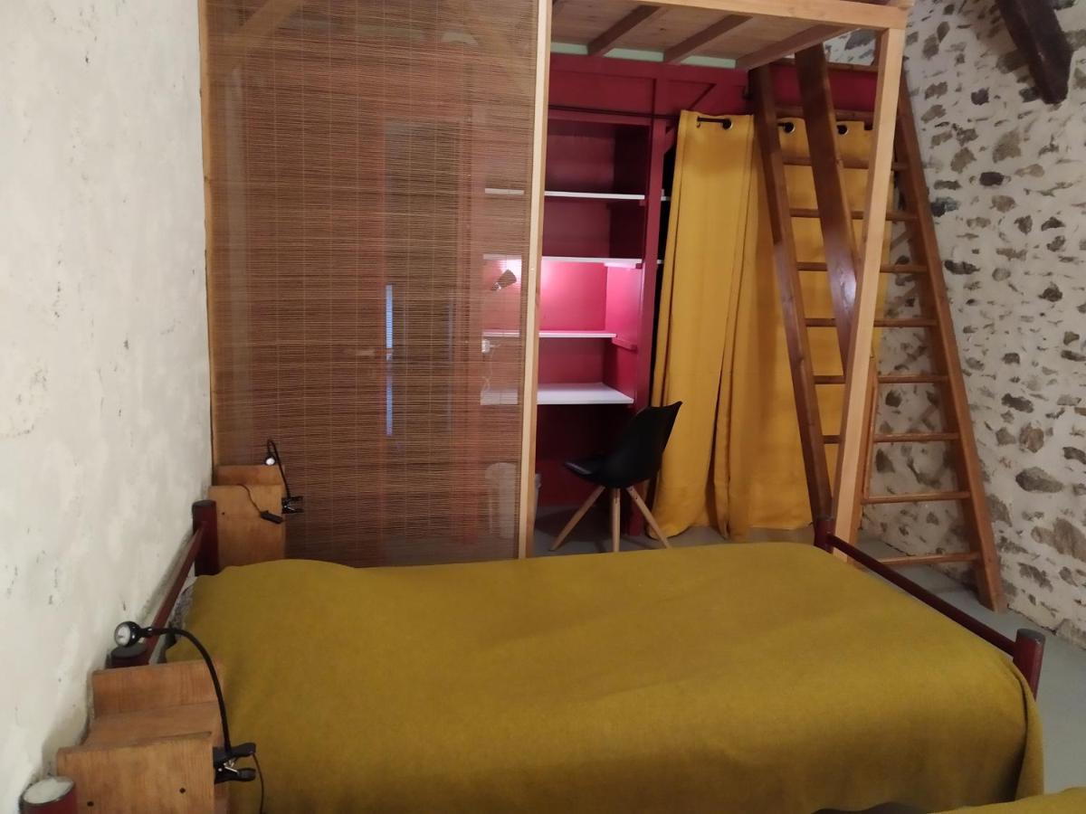 La Tribu De Lavaud Panzió Saint-Quentin-sur-Charente Kültér fotó